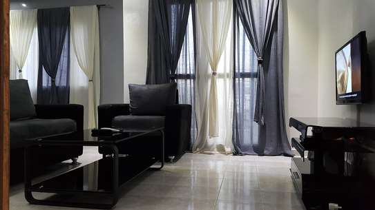 STUDIO F1 BOUYGUES MEUBLE A SACRE COEUR 3 VDN image 6