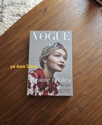 Faux livres design Dior, Vogue , Chanel image 4