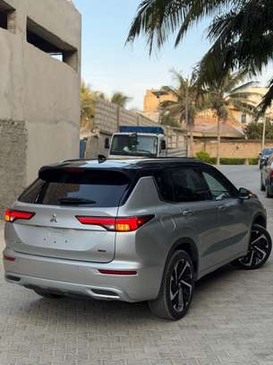 MITSUBISHI  OUTLANDER Année 2024 image 7