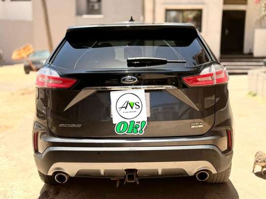 Location Ford Edge image 14