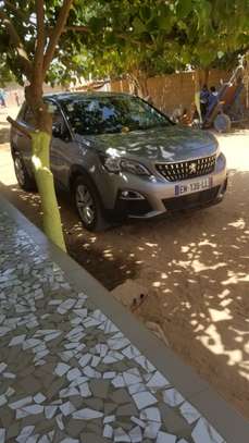 Peugeot 3008 image 2