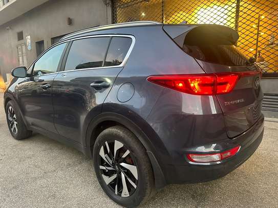 Kia sportage 2018 clean title image 6