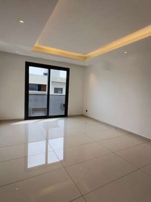 Appartement f5 à louer ngor image 6