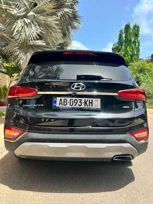 Hyundai Santa Fe 2020 image 2
