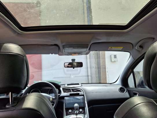 Peugeot  3008 image 6