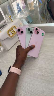 Iphone 15 plus 128go image 2