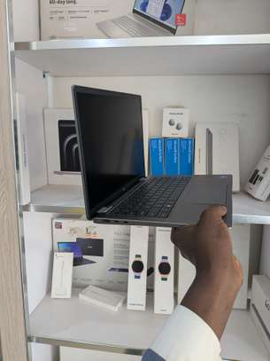 Dell Latitude 7440 i7 12e generation ) 16g de ram ) 512 SSD image 2