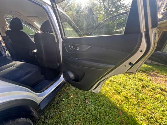 Nissan Rogue 2016 sv sous douane image 12