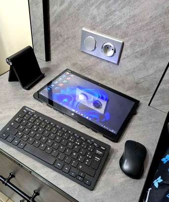 Fujitsu Stylistic Q775 – Tablette Windows 11 Pro image 4