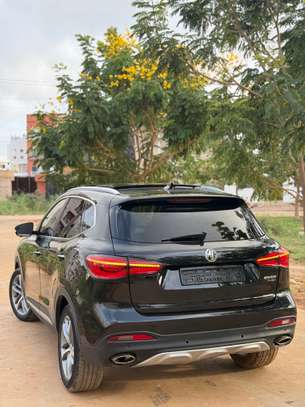MG EHS LUXURY ÉLECTRIQUE CHARGEABLE 2021 image 7