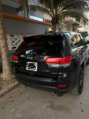 Jeep Grand Jeckokee 2019 image 4