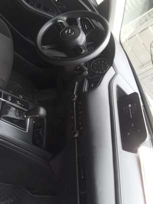 Mazda cx30 2024 image 4