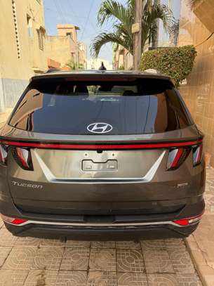 HYUNDAI TUCSON 2022 VENANT AUTOMATIQUE ESSENCE image 6