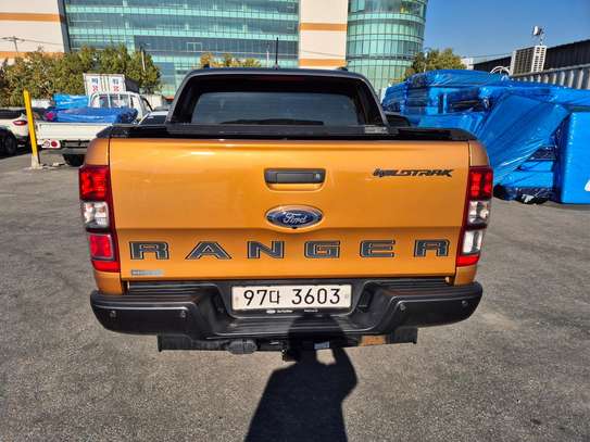 Ford ranger 2022 Diesel ⛽️ automatique Très propre image 4