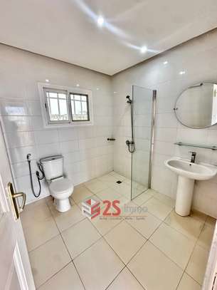Appartement en Duplex à louer à Nord Foire image 7