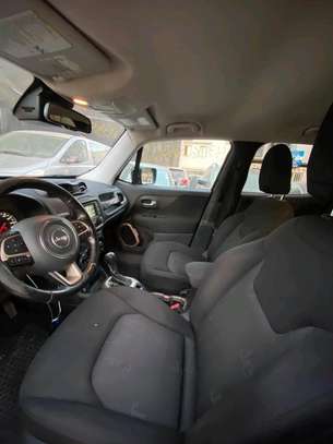 Jeep Renegade 2019 image 9