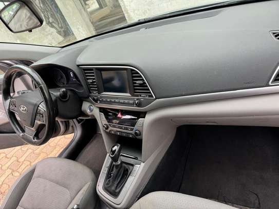 HYUNDAI ELANTRA ANNÉE 2017 image 3