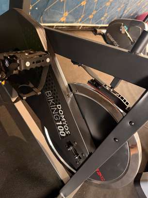Vélo de sport image 8