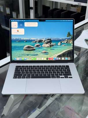 MacBook Air 2025 M4 | 1To ssd | 24go ram image 3