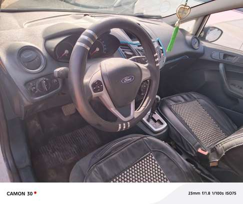 Ford Fiesta 2013 image 5
