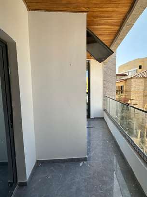 Bel appartement aux Mamelles image 13