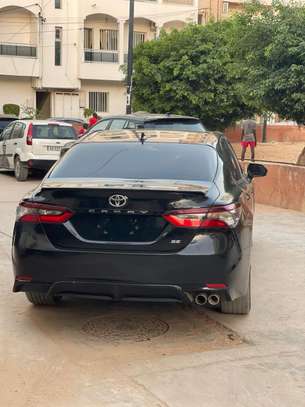 Toyota camry 2021 image 5
