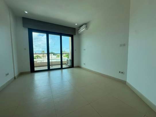 Duplex à louer à Fann résidence image 9