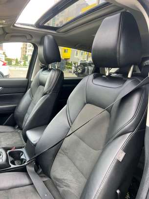 Mazda image 8