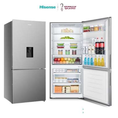 RÉFRIGÉRATEUR COMBINÉ HISENSE 468 LITRES AVEC Ft  À EAU - image 2