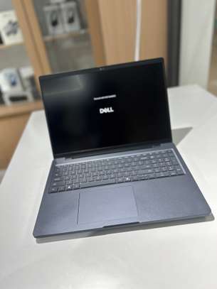 Dell Pro Max 16 - Intel Ultra 7 | 16GB RAM | 256 image 2