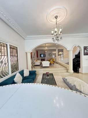 Villas meublées disponibles aux Almadies image 9