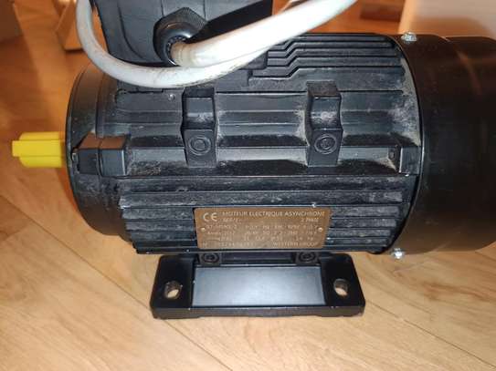 Moteur Asynchrone 2,2 image 2