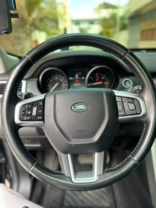 Discovery sport 2017 image 8