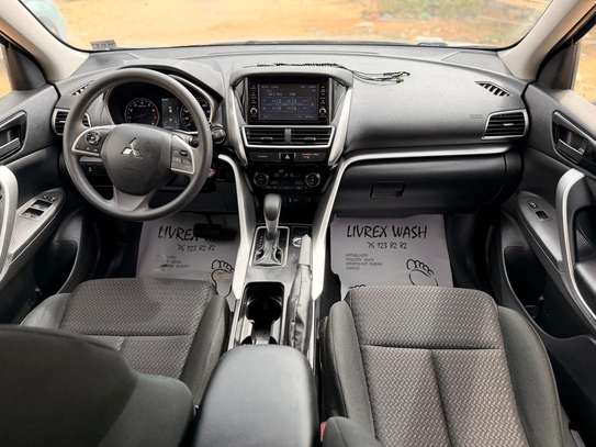 MITSUBISHI ECLYPSE CROSS AWD  Année : 2018 image 4