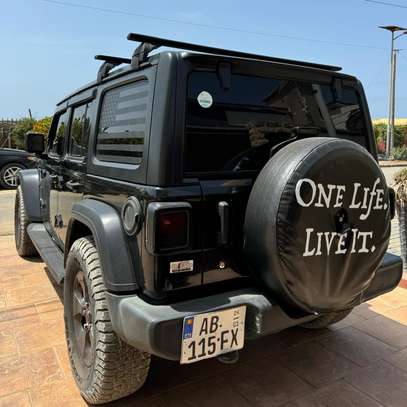 Location Jeep Wrangler image 6
