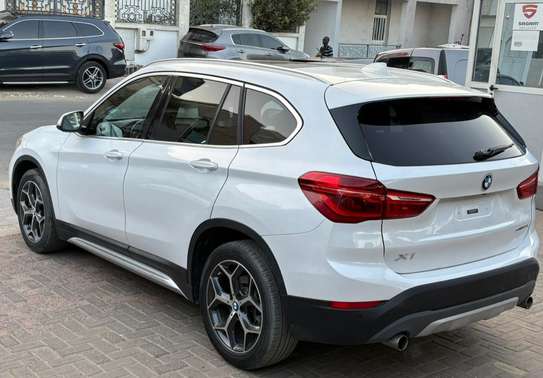 BMW X1 2019 image 9