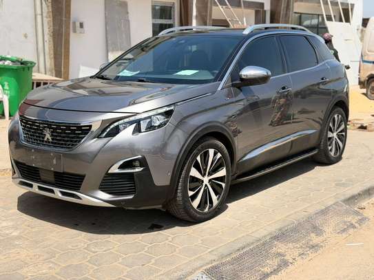 RENAULT QM6** 🔘 Année : *2017 image 2