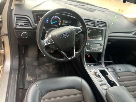 LOCATION FORD FUSION 2018 image 12