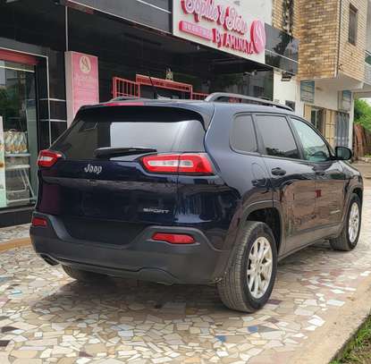 Jeep cherokee 2016 image 6