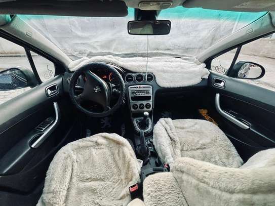 Peugeot 308 2009 image 5