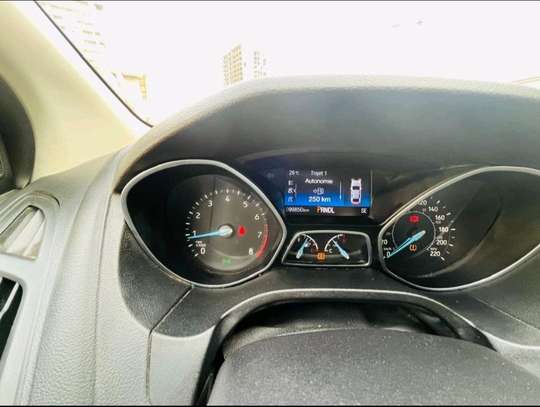 Ford Focus 2017 image 3