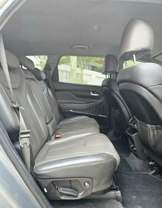 Hyundai Santafe 2020 image 12