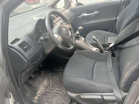 Toyota auris essence manuel très propre image 7