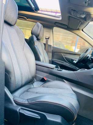 Peugeot 5008 2019 7 place image 12