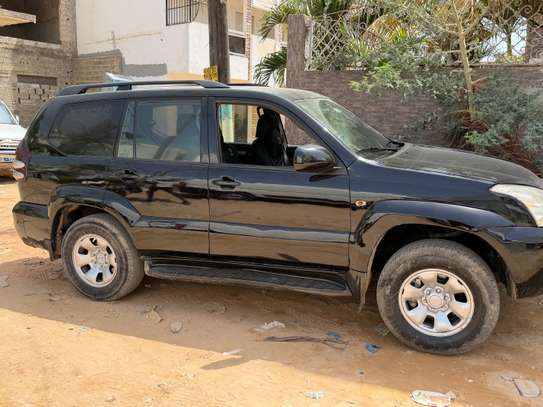 Toyota Landre cruiser vx image 11