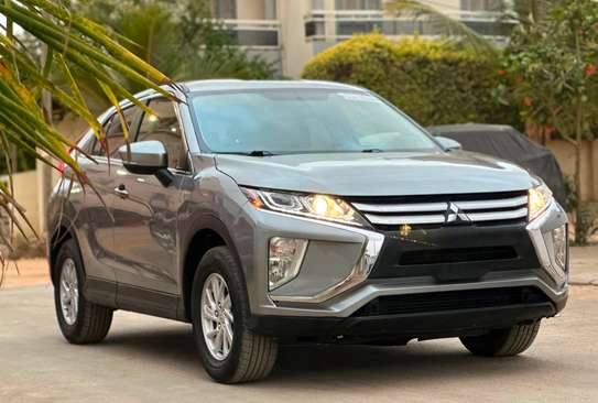Mitsubishi éclipse 2019 super clean image 5
