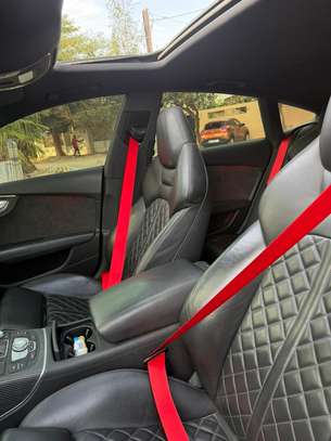 Audi A7 2015 image 5