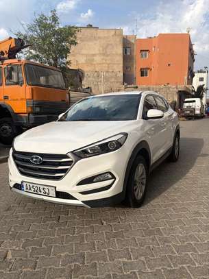 HYUNDAI TUCSON 2016 image 3