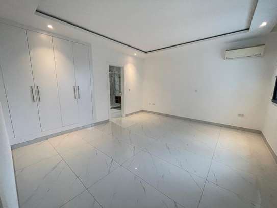 Appartement F5 à louer Almadies image 12