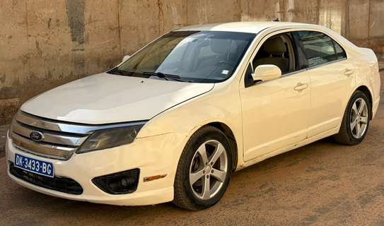 Ford Fusion image 3